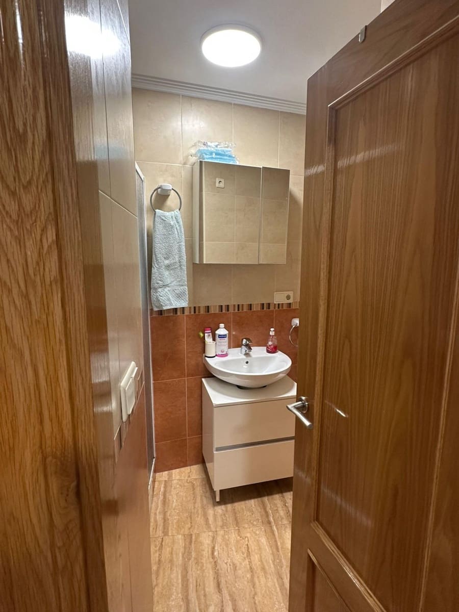 2 slaapkamer Appartement te koop in Los Montesinos - € 130.000 (Ref: 9116004)