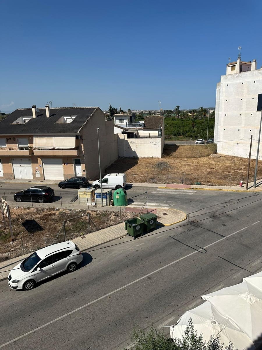 2 slaapkamer Appartement te koop in Los Montesinos - € 130.000 (Ref: 9116004)