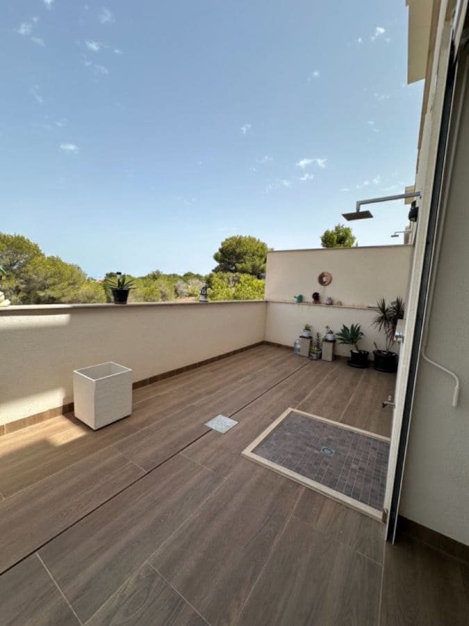2 camera da letto Bungalow in vendita in Torrevieja con piscina garage - 299.000 € (Rif: 9153856)
