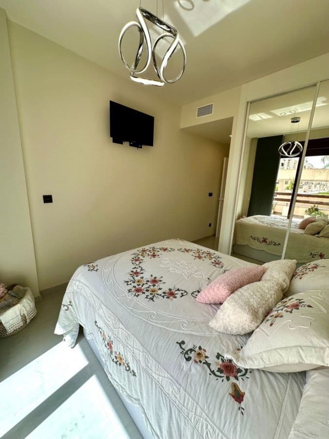 2 camera da letto Bungalow in vendita in Torrevieja con piscina garage - 299.000 € (Rif: 9153856)