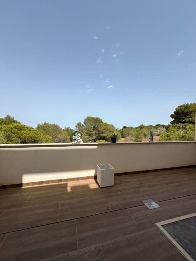 2 camera da letto Bungalow in vendita in Torrevieja con piscina garage - 299.000 € (Rif: 9153856)