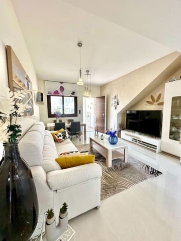 2 quarto Bungalow para venda em Torrevieja com piscina garagem - 299 000 € (Ref: 9153856)