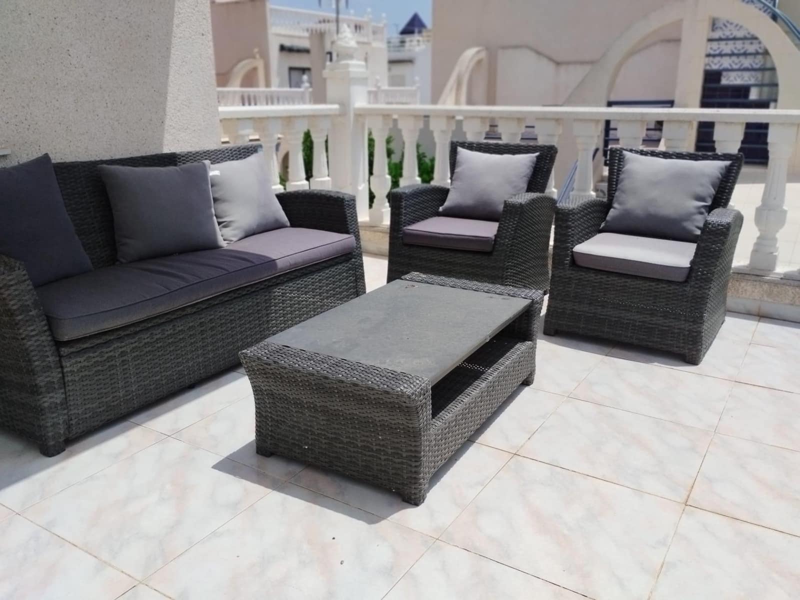 3 Zimmer Villa zu verkaufen in Torrevieja mit Pool - 179.990 € (Ref: 9232848)