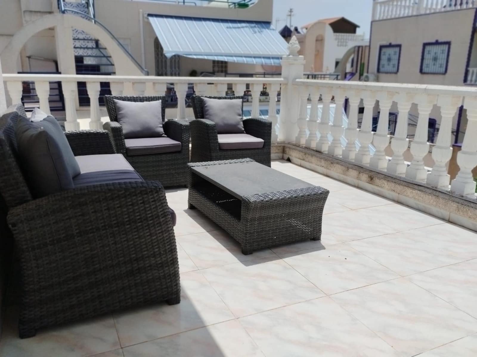 3 Zimmer Villa zu verkaufen in Torrevieja mit Pool - 179.990 € (Ref: 9232848)