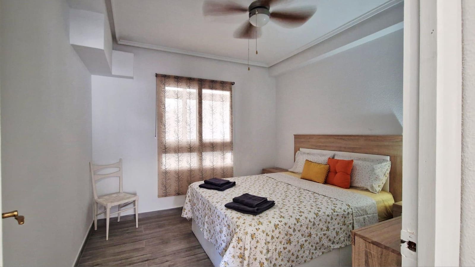 3 soveværelse Lejlighed til leje i Torrevieja - € 950 (Ref: 9236840)