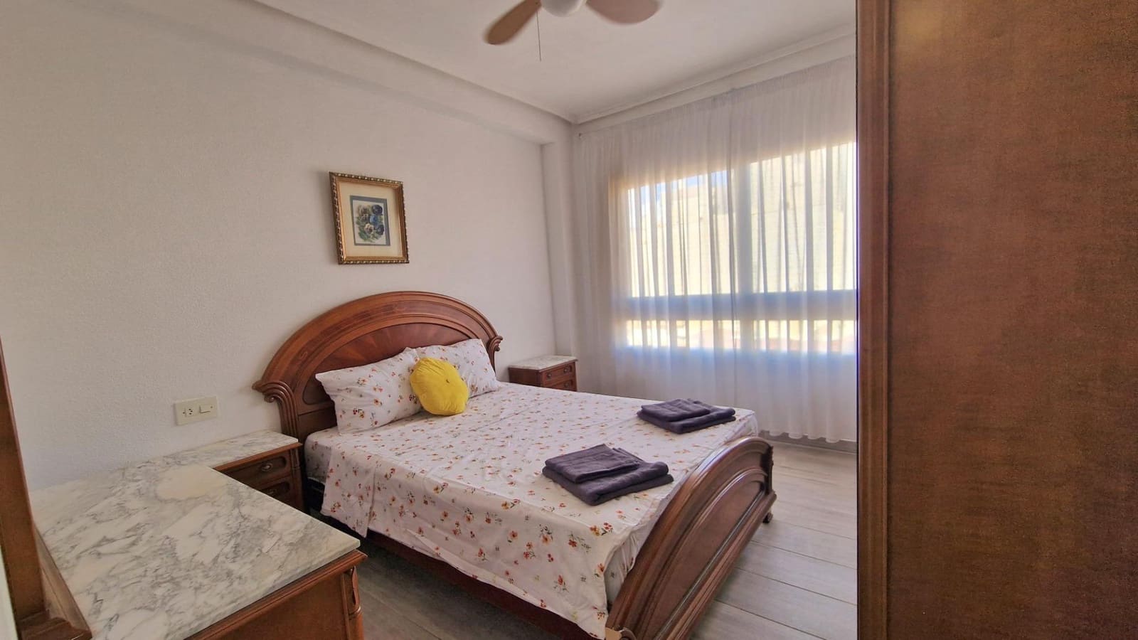 3 soveværelse Lejlighed til leje i Torrevieja - € 950 (Ref: 9236840)