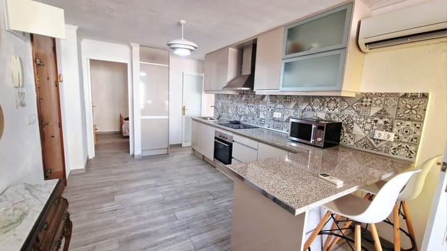 3 camera da letto Appartamento da affittare in Playa del Acequión, Torrevieja - 900 € (Rif: 9236840)