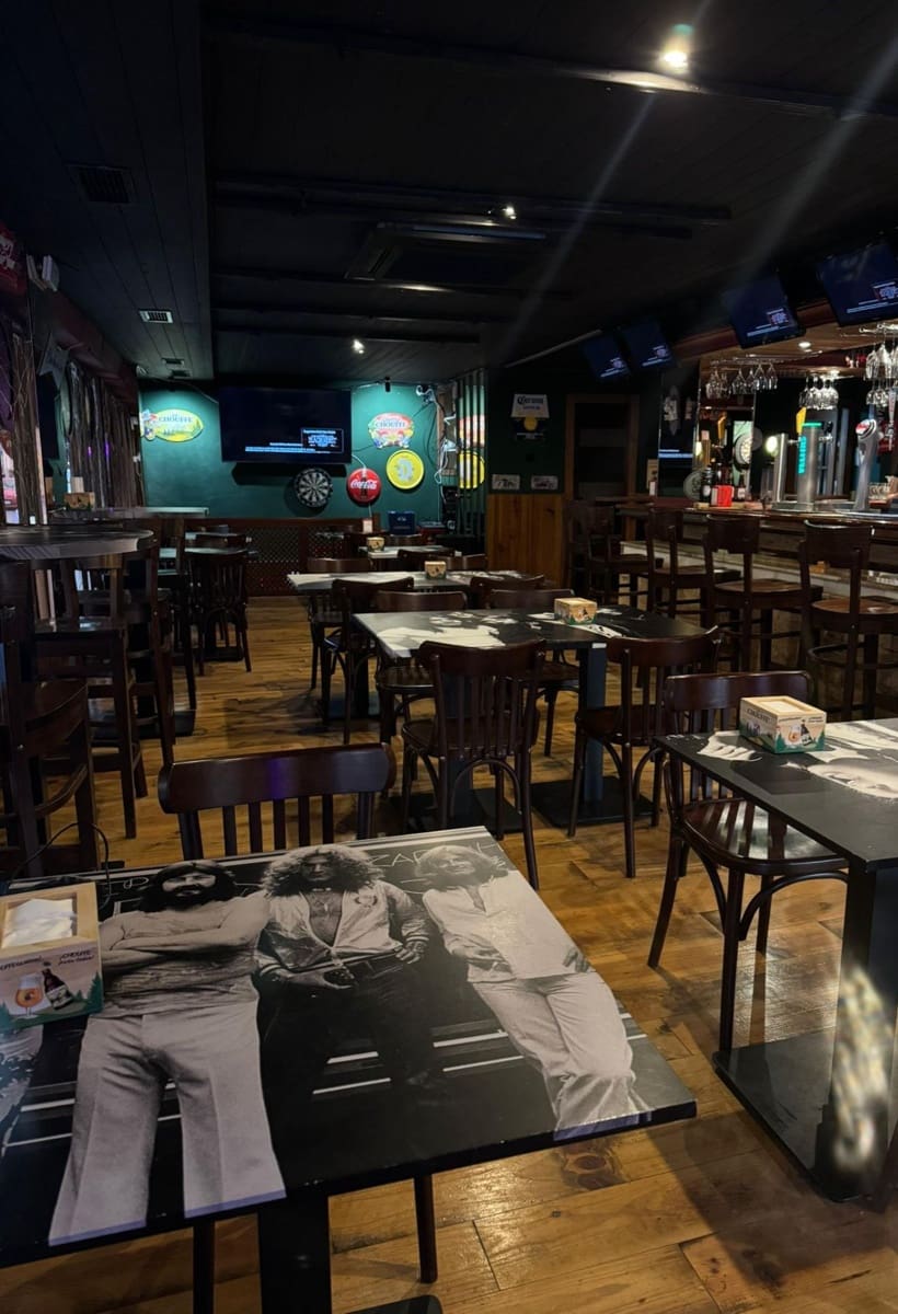 Kommersiell til salgs i Torrevieja med garasje - € 465 000 (Ref: 9236841)