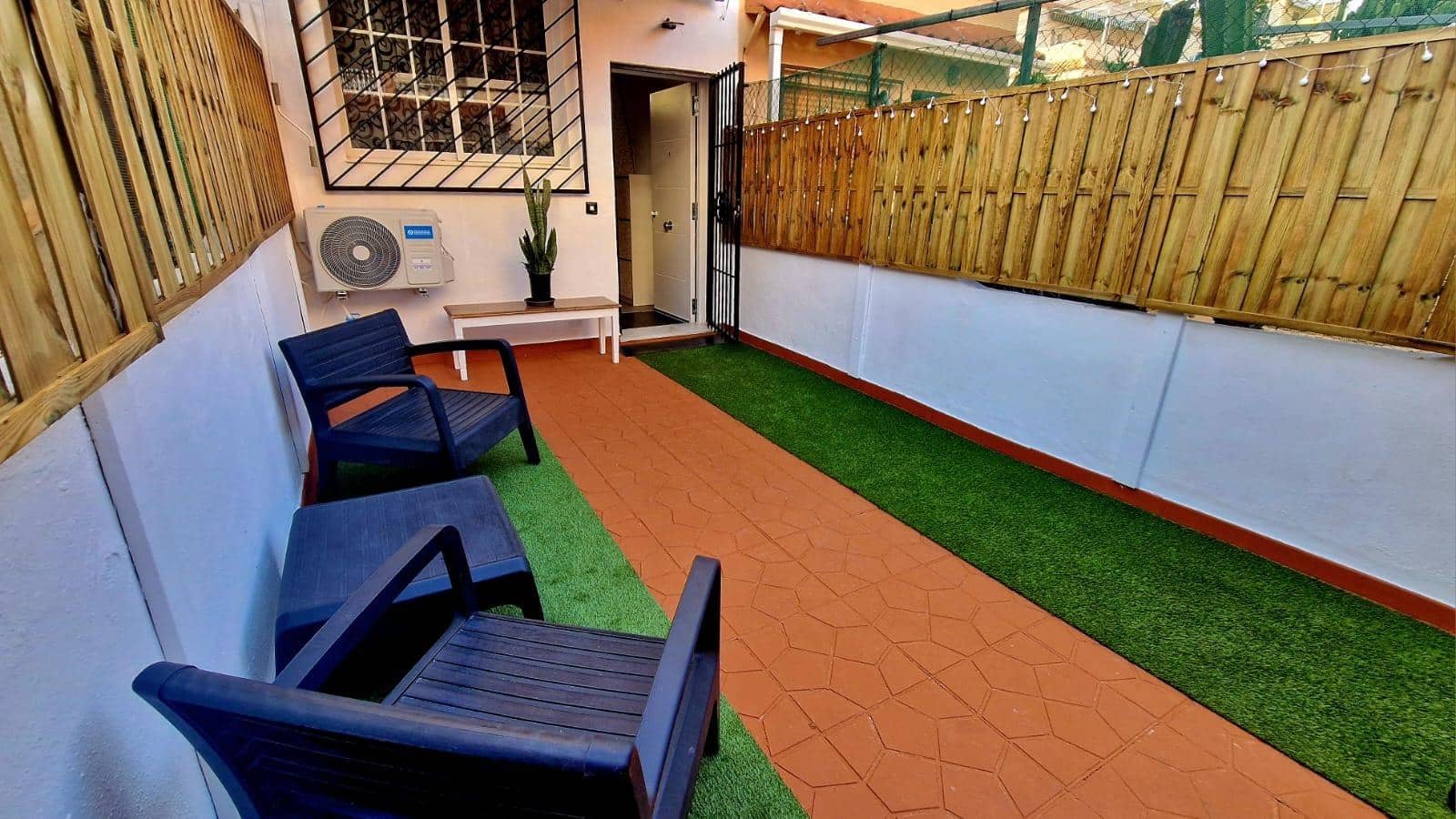 1 Zimmer Studio zu verkaufen in Torrevieja mit Pool - 87.000 € (Ref: 9262517)