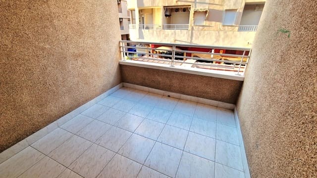 Piso de 2 habitaciones en Playa de los Locos, Torrevieja en venta - 134.990 € (Ref: 9269658)