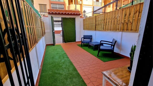 1 soveværelse Loft til salg i Playa del Cura, Torrevieja med swimmingpool - € 87.000 (Ref: 9296836)