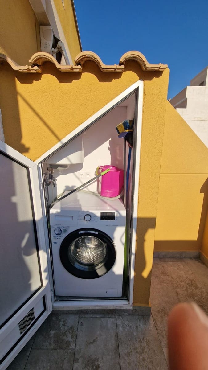 2 slaapkamer Penthouse te koop in Torrevieja - € 198.900 (Ref: 9296838)