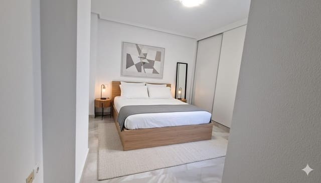 2 soverom Penthouse til salgs i Centro, Torrevieja - € 198 900 (Ref: 9296838)