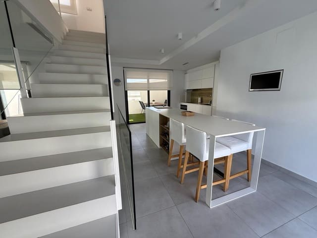 2 sypialnia Willa na sprzedaż w Callosa de Segura z garażem - 385 000 € (Ref: 9330577)