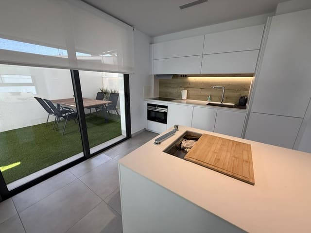 2 soverom Villa til salgs i Callosa de Segura med garasje - € 395 000 (Ref: 9330578)