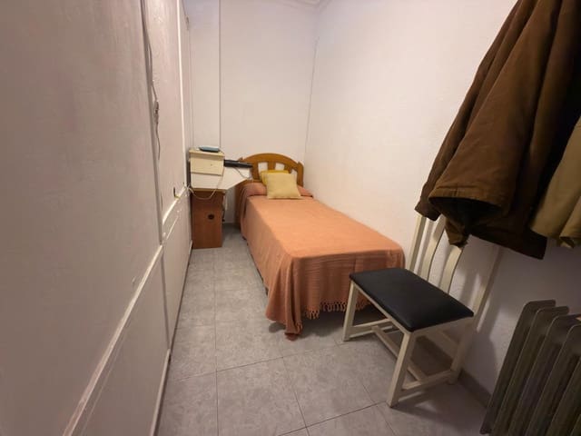 Apartamento de 2 habitaciones en Centro, Torrevieja en venta - 135.000 € (Ref: 9334898)