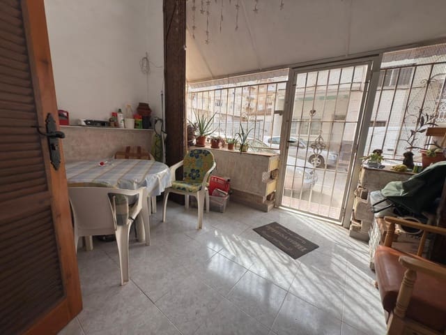 Apartamento de 2 habitaciones en Centro, Torrevieja en venta - 135.000 € (Ref: 9334898)