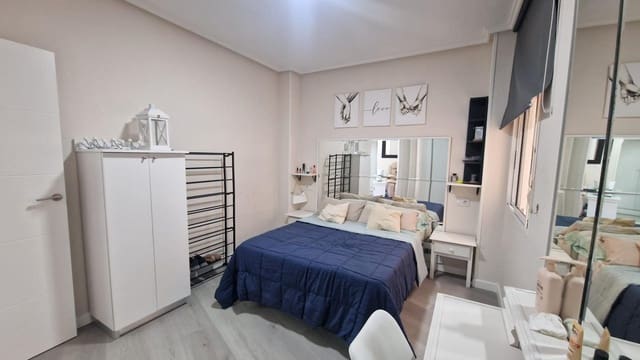 2 chambre Appartement à vendre à Parque de las Naciones, Torrevieja avec piscine garage - 142 500 € (Ref: 9347312)