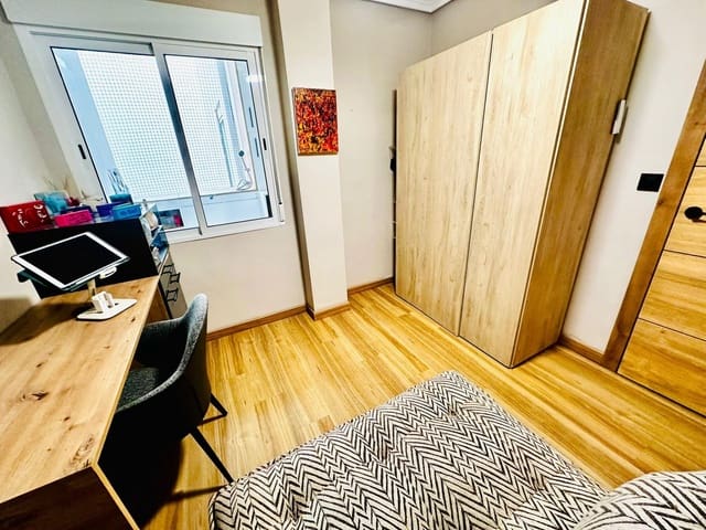 3 chambre Appartement à vendre à Playa del Acequión, Torrevieja - 210 000 € (Ref: 9349487)