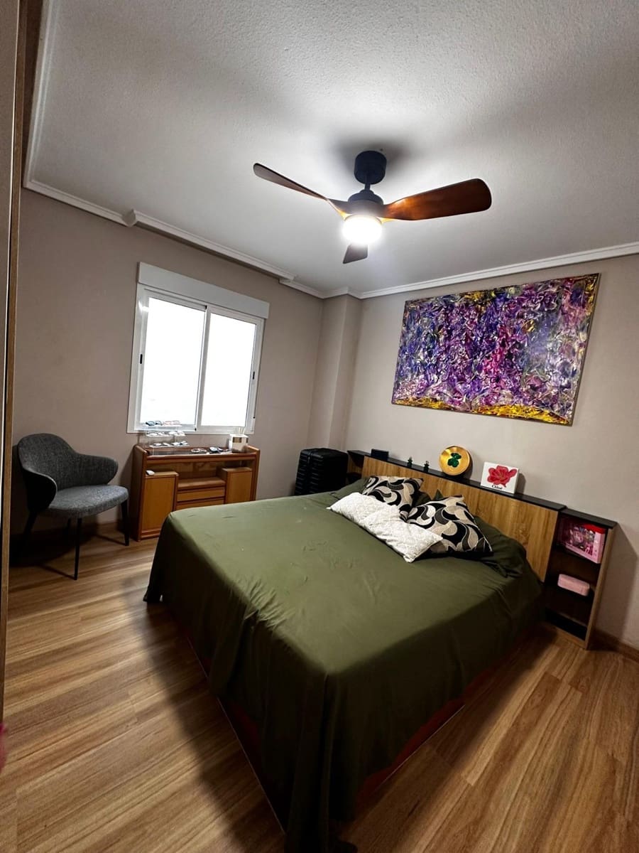 3 chambre Appartement à vendre à Torrevieja - 210 000 € (Ref: 9349488)