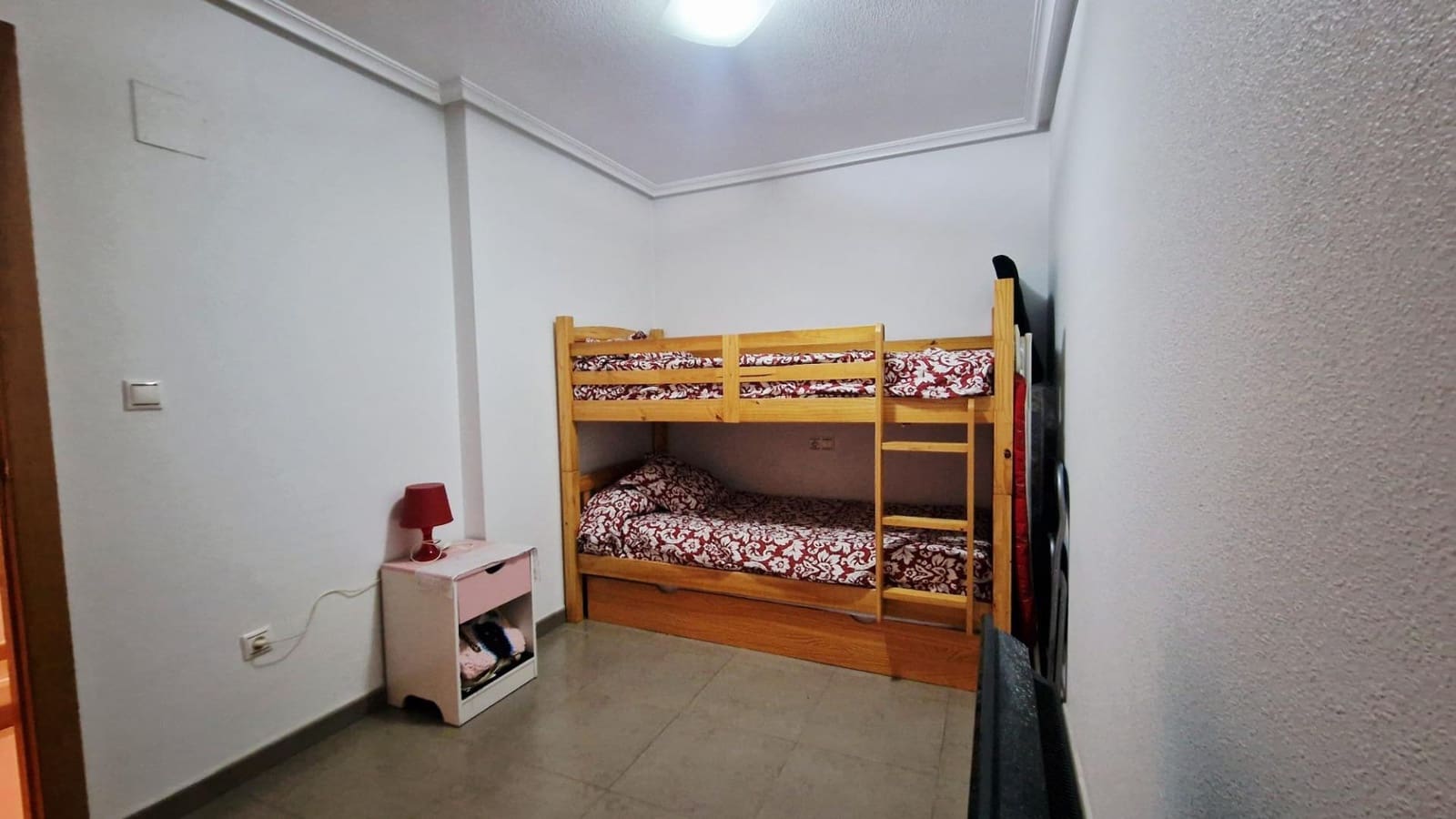 2 soverom Leilighet til salgs i Torrevieja med garasje - € 133 990 (Ref: 9373817)