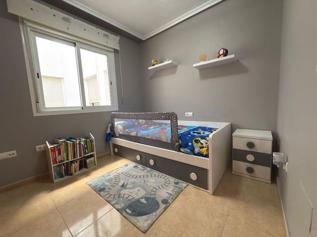 3 soverom Leilighet til salgs i Almoradí - € 117 000 (Ref: 9378974)