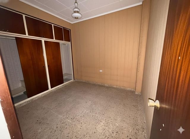 2 bedroom Apartment for sale in Centro, Torrevieja - € 149,990 (Ref: 9378975)