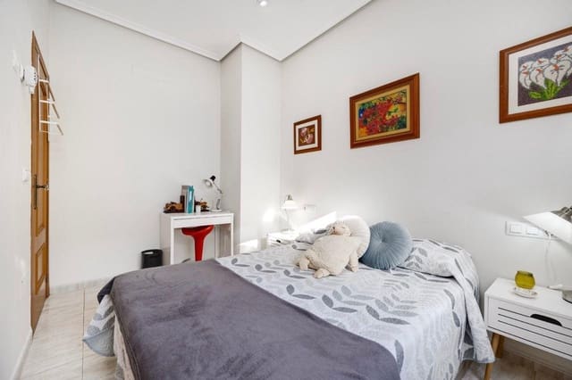 5 soveværelse Lejlighed til salg i San Pedro del Pinatar - € 239.990 (Ref: 9390759)
