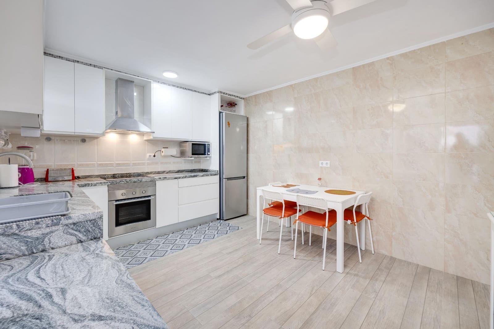 5 Zimmer Apartment zu verkaufen in San Pedro del Pinatar - 239.990 € (Ref: 9390759)