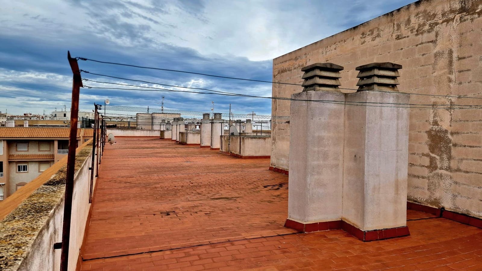2 soveværelse Lejlighed til salg i Torrevieja med swimmingpool - € 139.900 (Ref: 9422375)