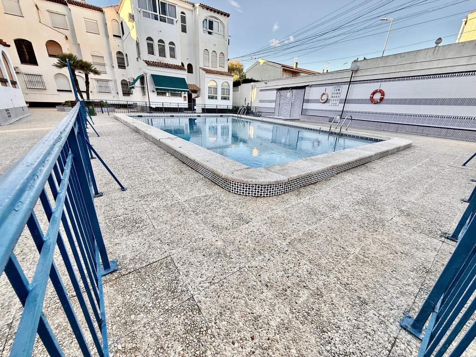 1 Zimmer Apartment zu verkaufen in Torrevieja mit Pool - 97.990 € (Ref: 9450230)