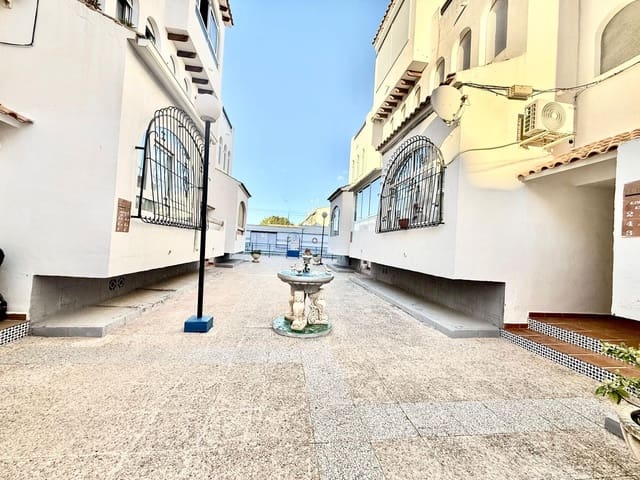 1 bedroom Apartment for sale in Playa de los Náufragos, Torrevieja with pool - € 97,990 (Ref: 9450230)