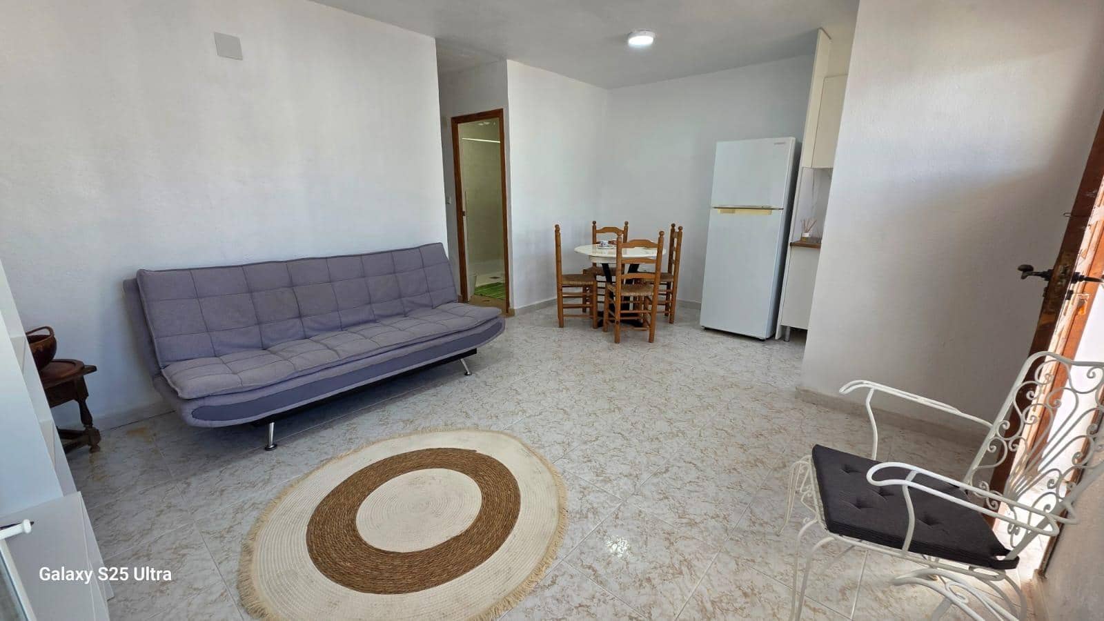 2 Zimmer Reihenhaus zu vermieten in Torrevieja - 700 € (Ref: 9450231)