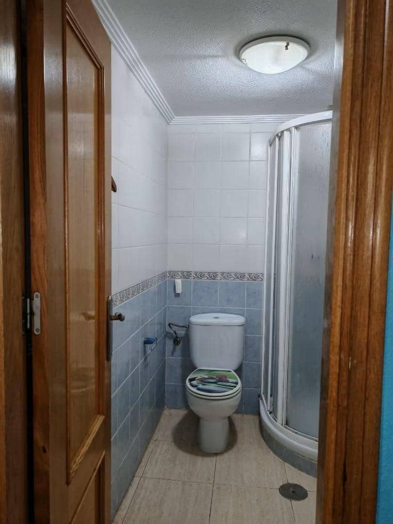 Piso de 2 habitaciones en Torrevieja en venta con garaje - 114.990 € (Ref: 9456199)