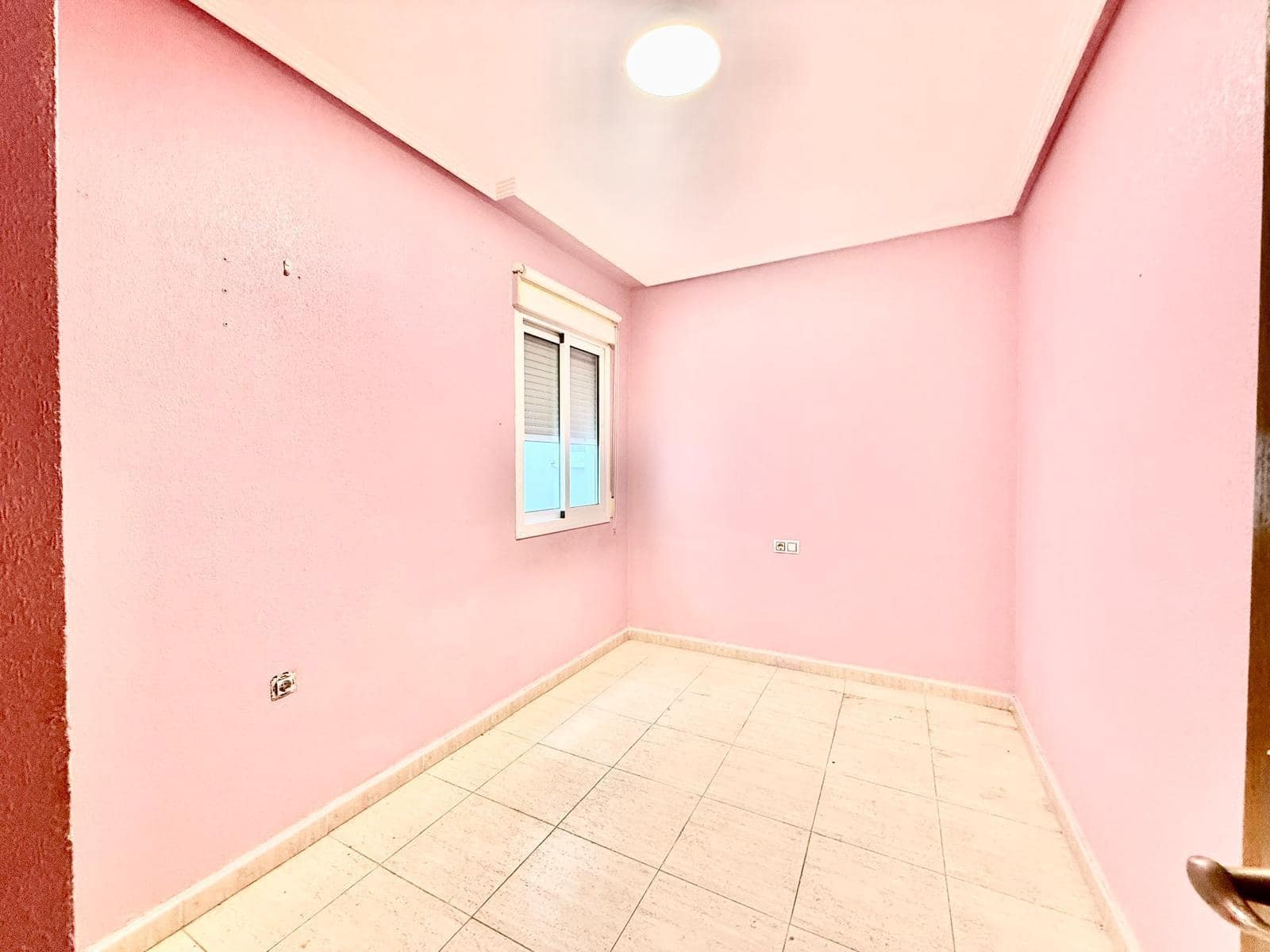 Piso de 2 habitaciones en Torrevieja en venta con garaje - 114.990 € (Ref: 9456199)