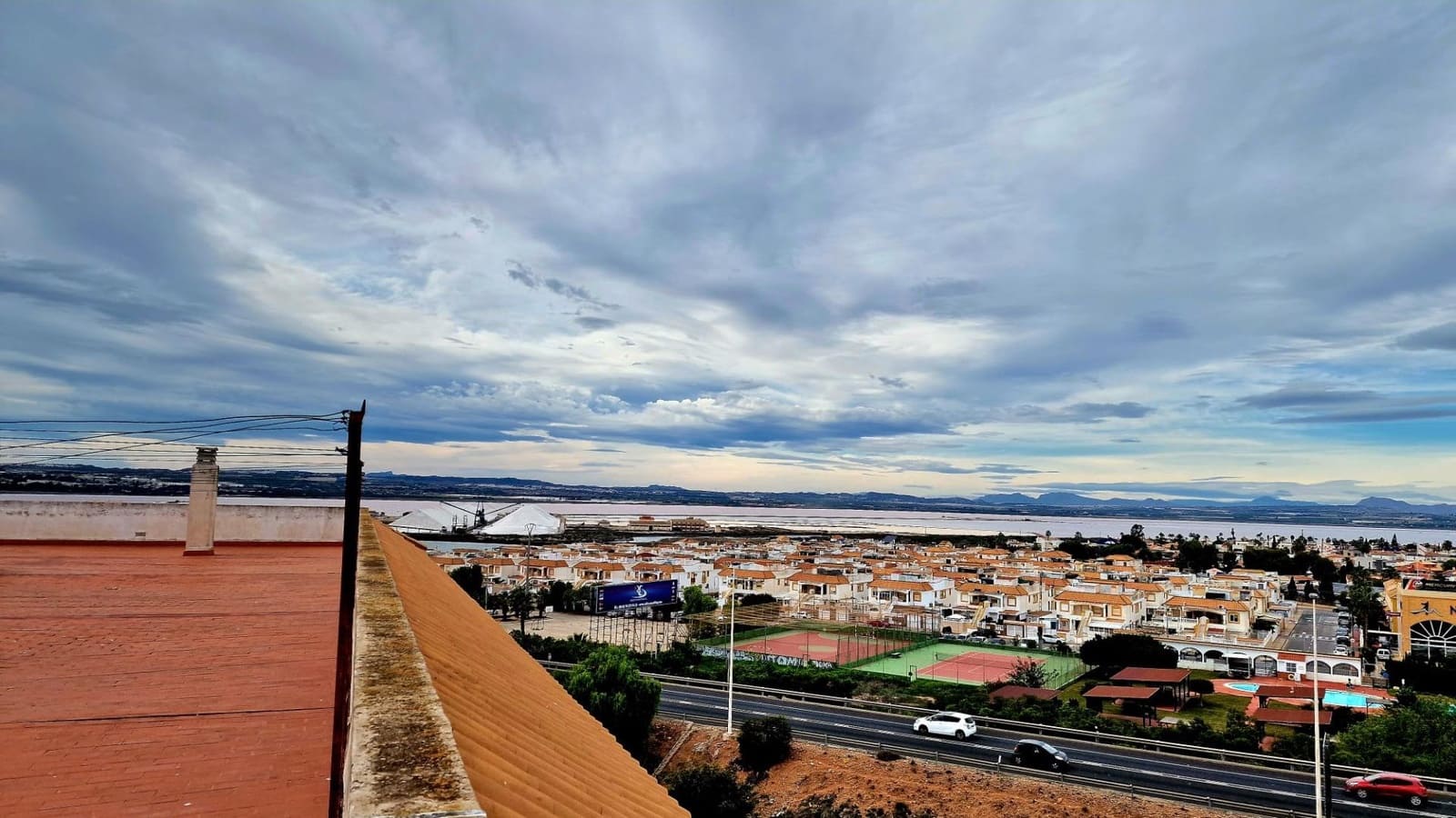 2 Zimmer Penthouse zu verkaufen in Torrevieja mit Pool - 139.900 € (Ref: 9494553)