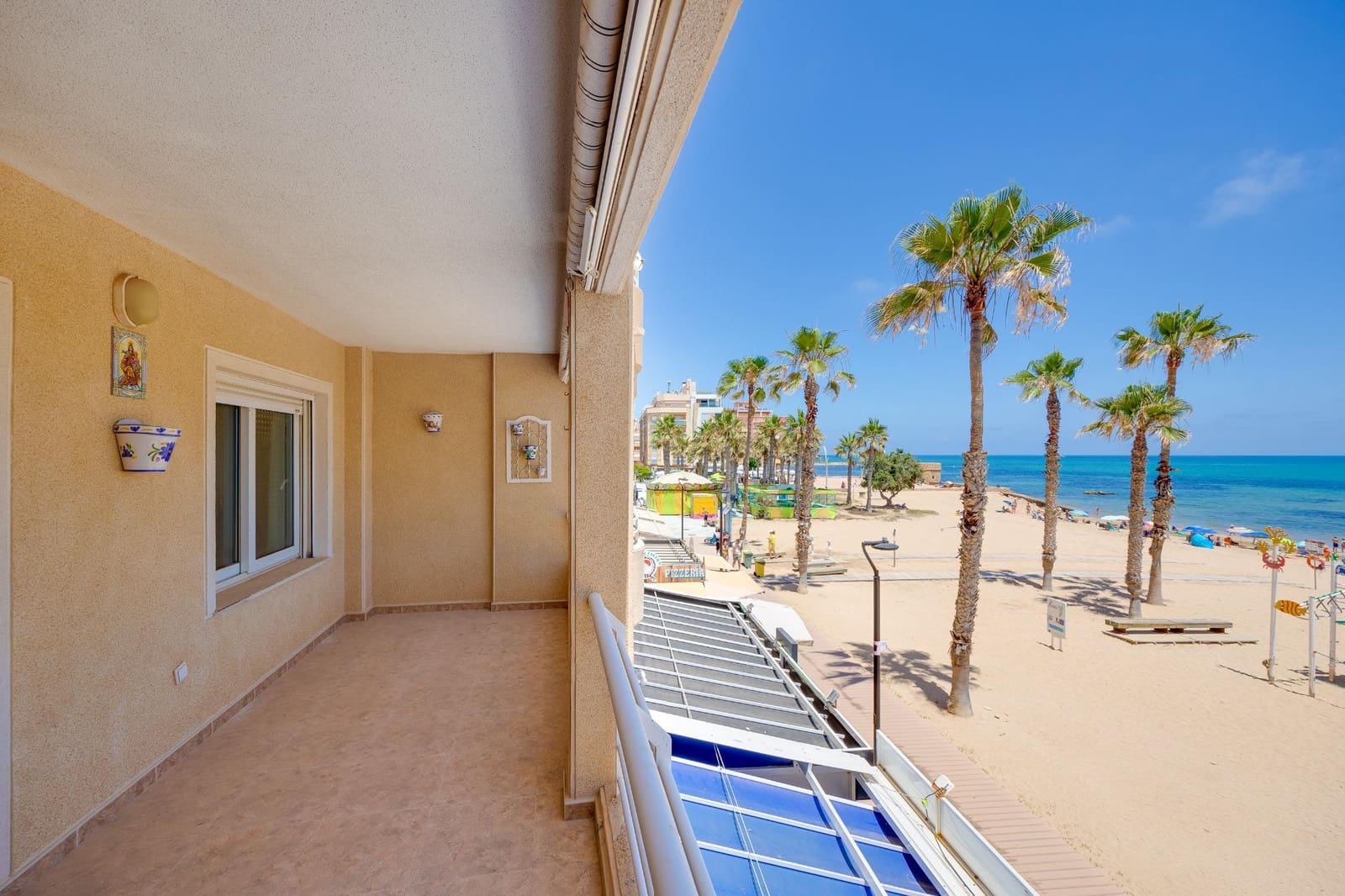 3 chambre Appartement à vendre à Torrevieja avec garage - 359 990 € (Ref: 9586412)