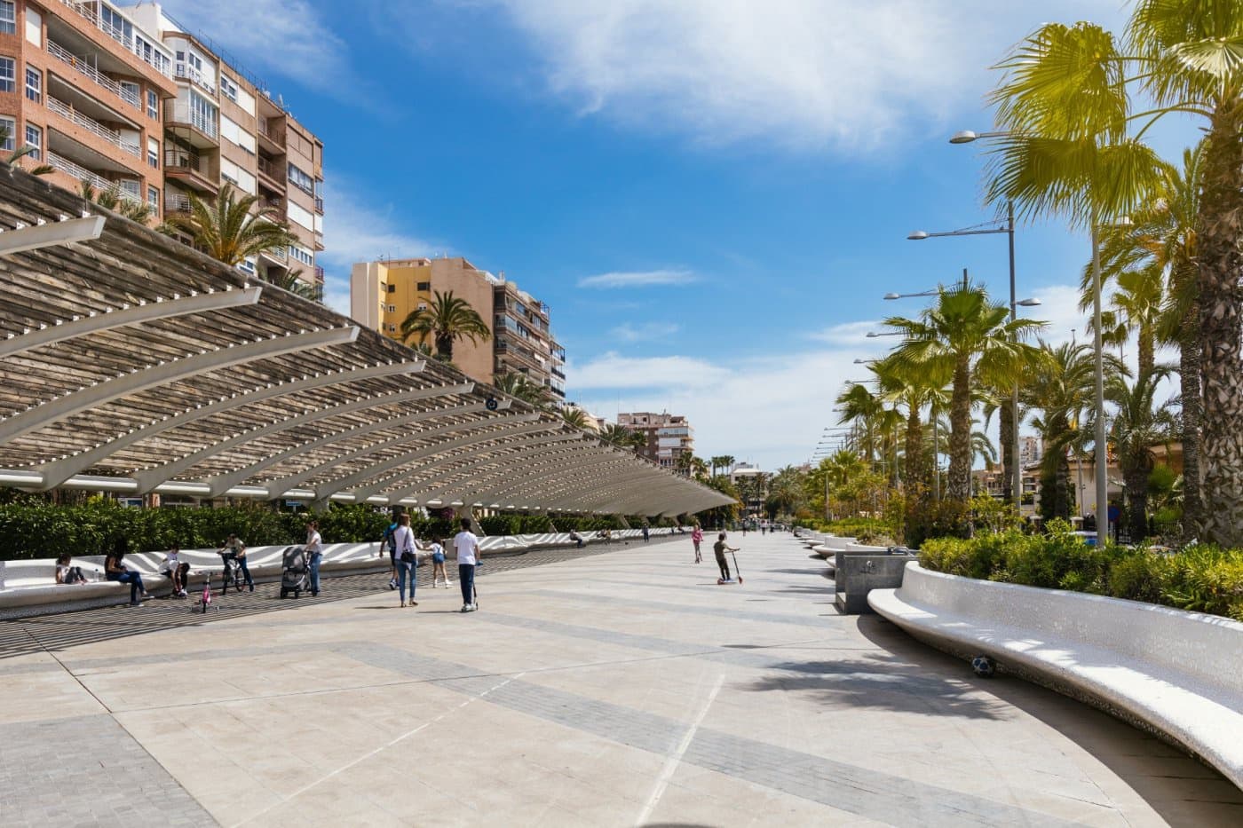 2 soveværelse Lejlighed til leje i Torrevieja - € 750 (Ref: 9604931)