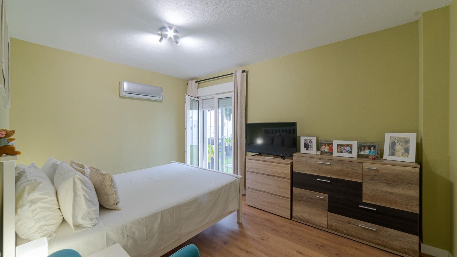 3 sypialnia Willa na sprzedaż w Filipinas z basenem - 427 000 € (Ref: 9611489)