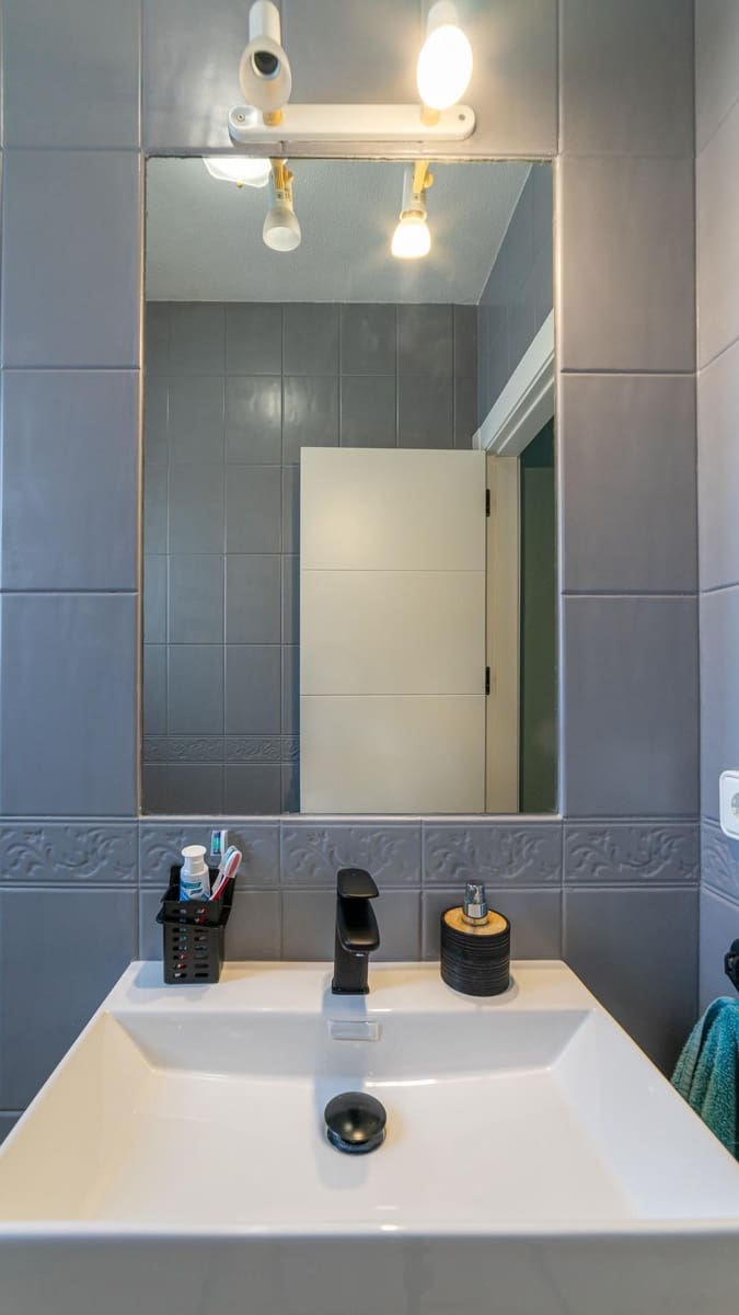 3 bedroom Villa for sale in Filipinas with pool - € 427,000 (Ref: 9611489)