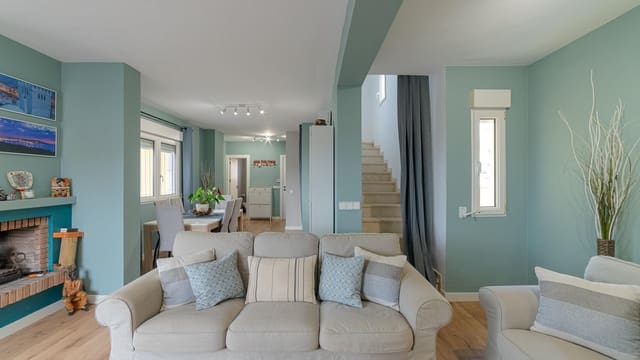 3 soverom Villa til salgs i Las Filipinas med svømmebasseng - € 427 000 (Ref: 9611490)