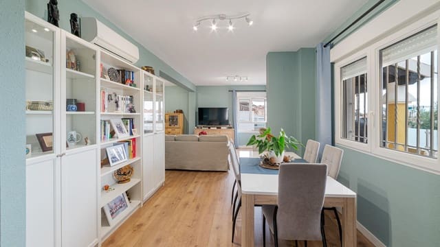 3 soverom Villa til salgs i Las Filipinas med svømmebasseng - € 427 000 (Ref: 9611490)