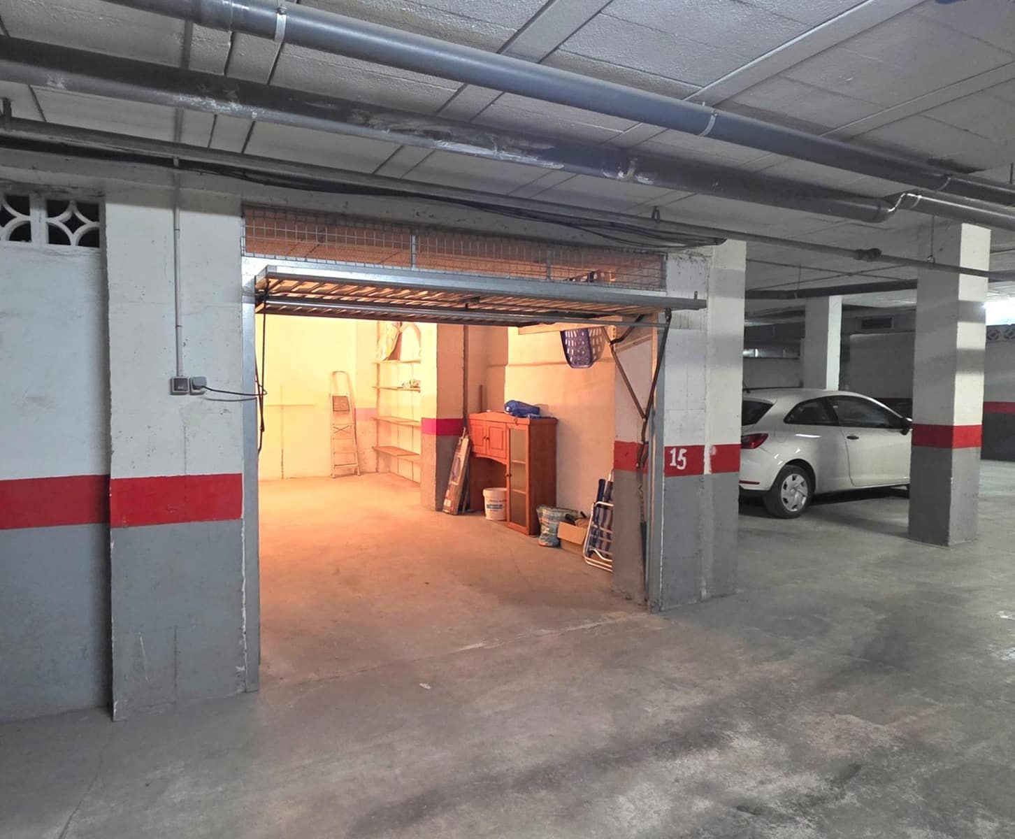 Garage till salu i Torrevieja - 19 990 € (Ref: 9615380)