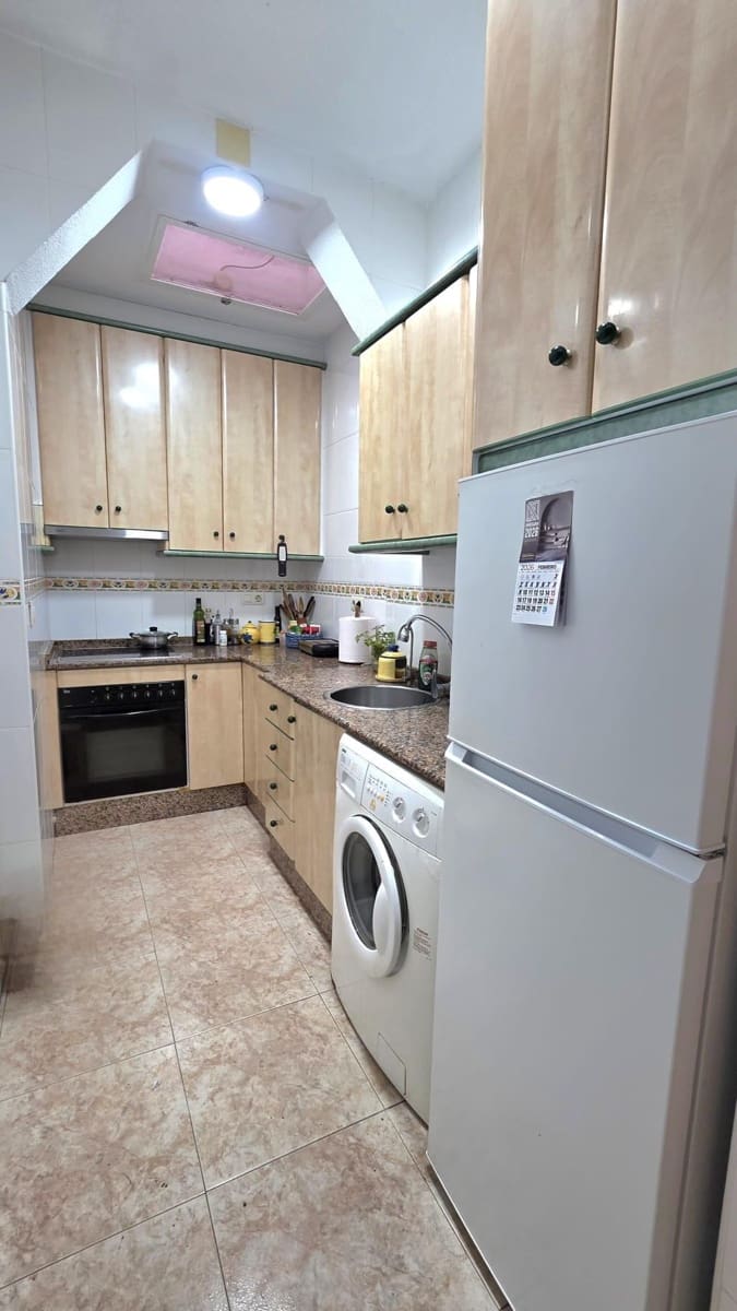 2 sypialnia Bungalow na sprzedaż w Torrevieja z basenem - 137 527 € (Ref: 9615383)