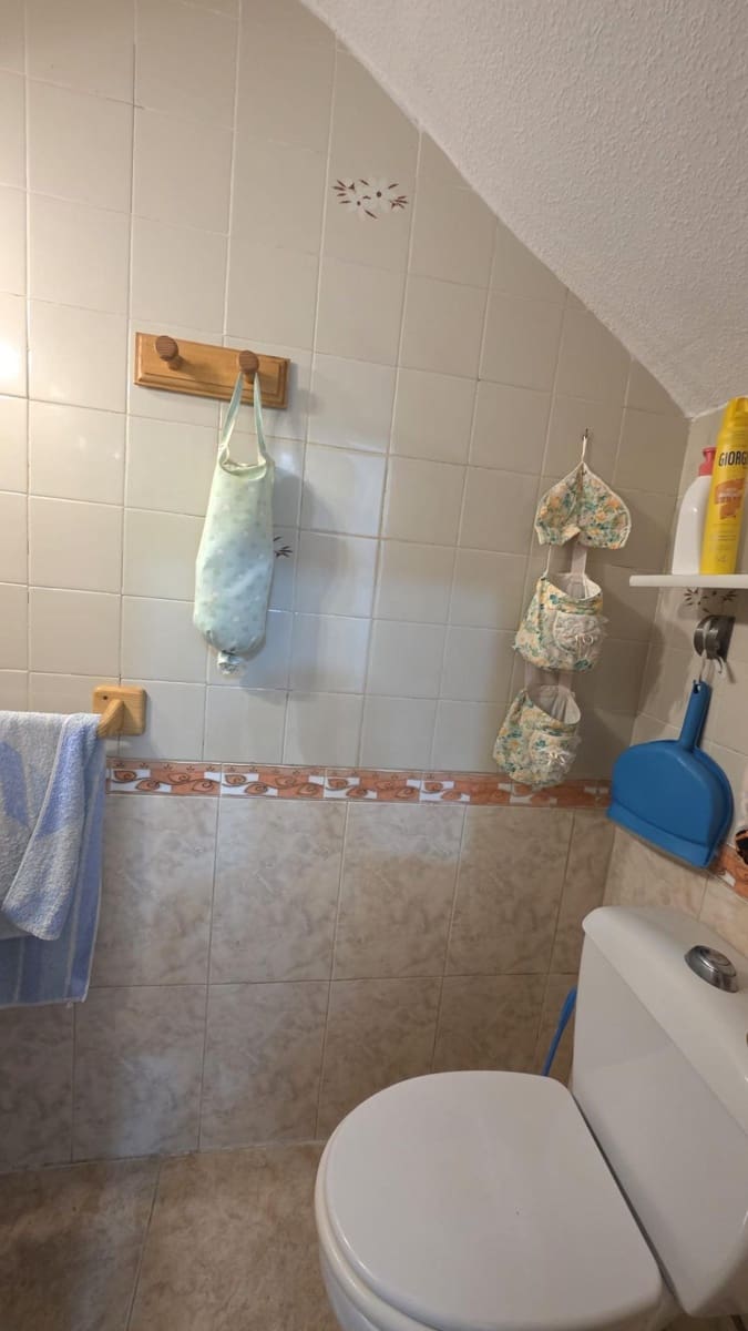 2 sypialnia Bungalow na sprzedaż w Torrevieja z basenem - 137 527 € (Ref: 9615383)