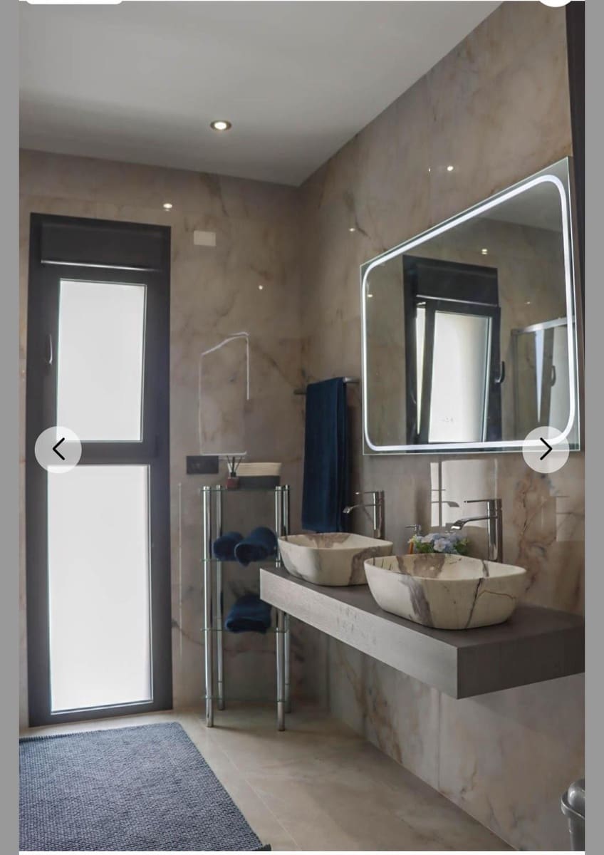 4 bedroom Villa for sale in Rojales with pool - € 1,300,000 (Ref: 9619179)