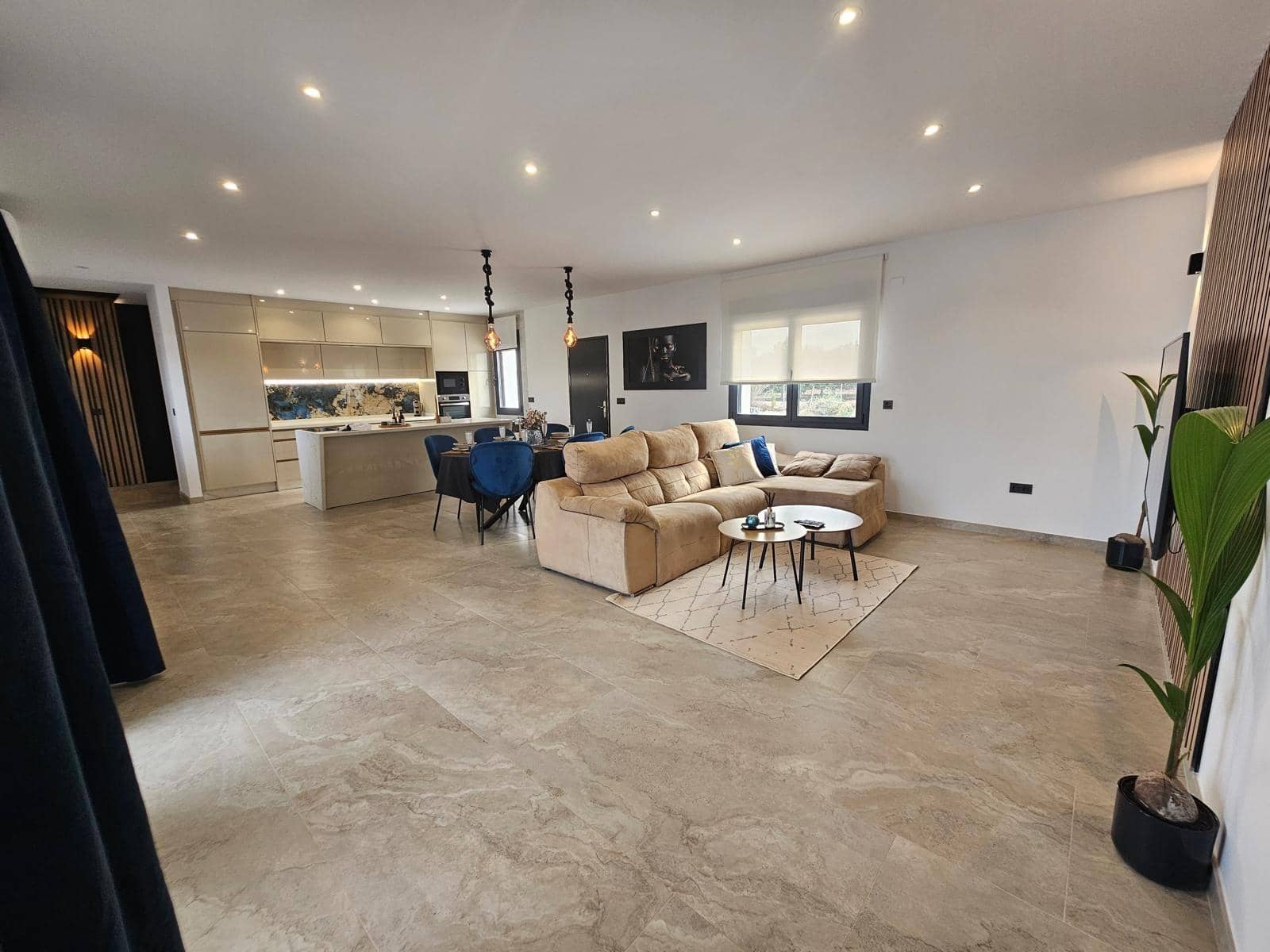 4 bedroom Villa for sale in Rojales with pool - € 1,300,000 (Ref: 9619179)