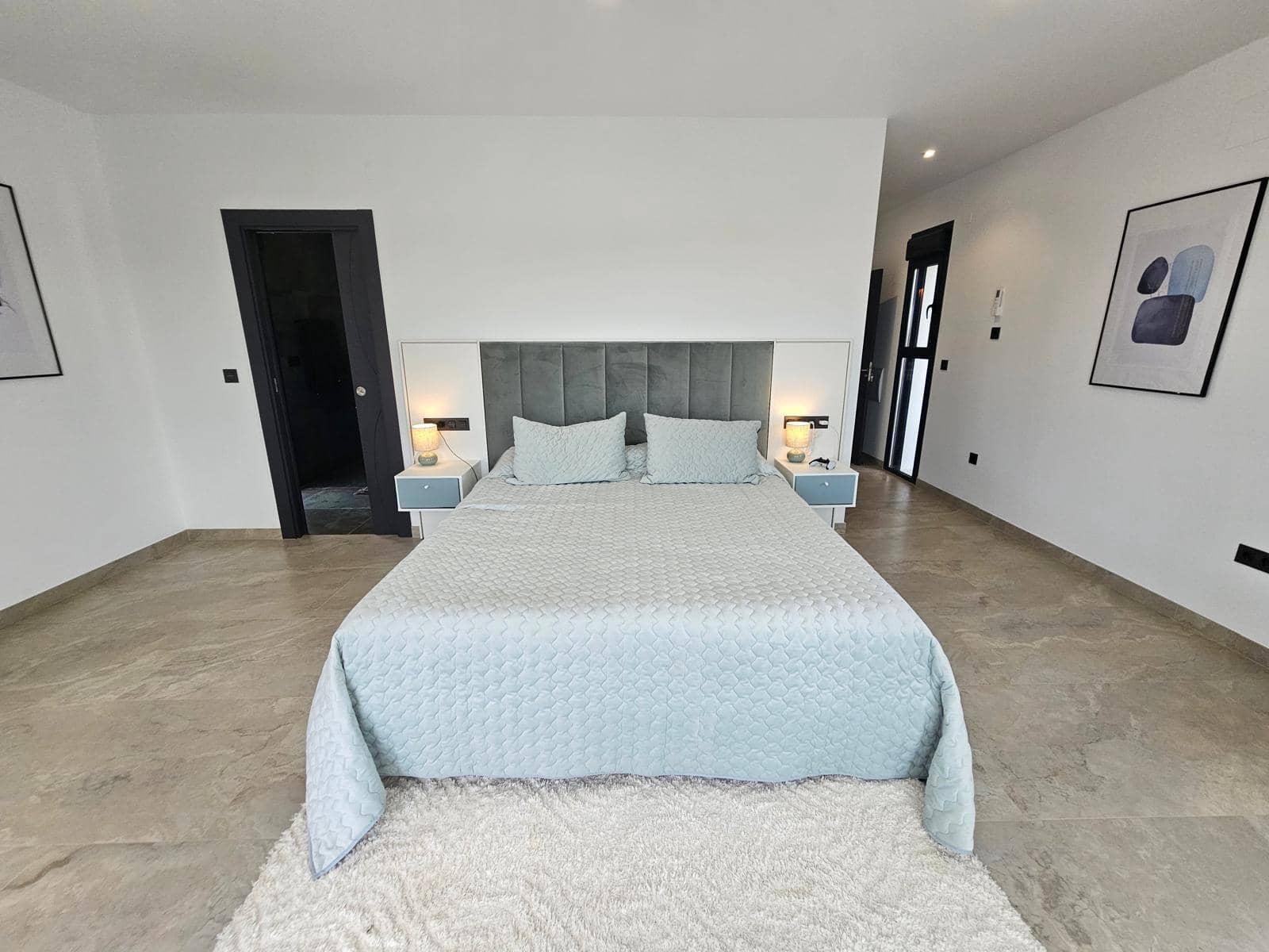 4 bedroom Villa for sale in Rojales with pool - € 1,300,000 (Ref: 9619179)