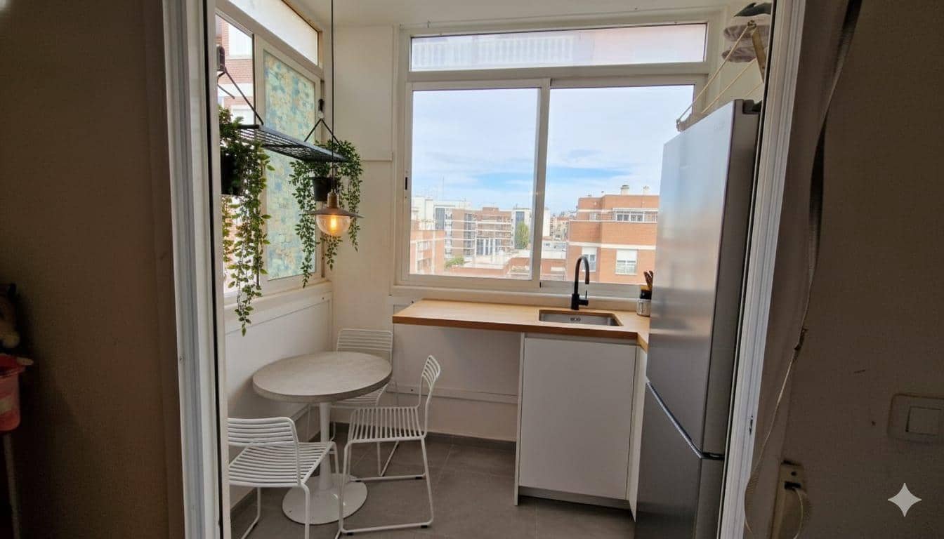 2 bedroom Apartment for sale in Torrevieja - € 103,990 (Ref: 9625504)