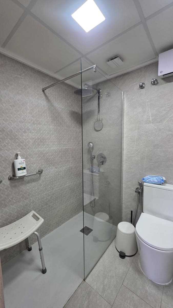 3 bedroom Apartment for sale in Almoradi - € 133,000 (Ref: 9648067)